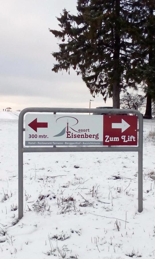 Ferienhaus "Baeren Ecke" Am See Im Bergland 基希海姆 外观 照片