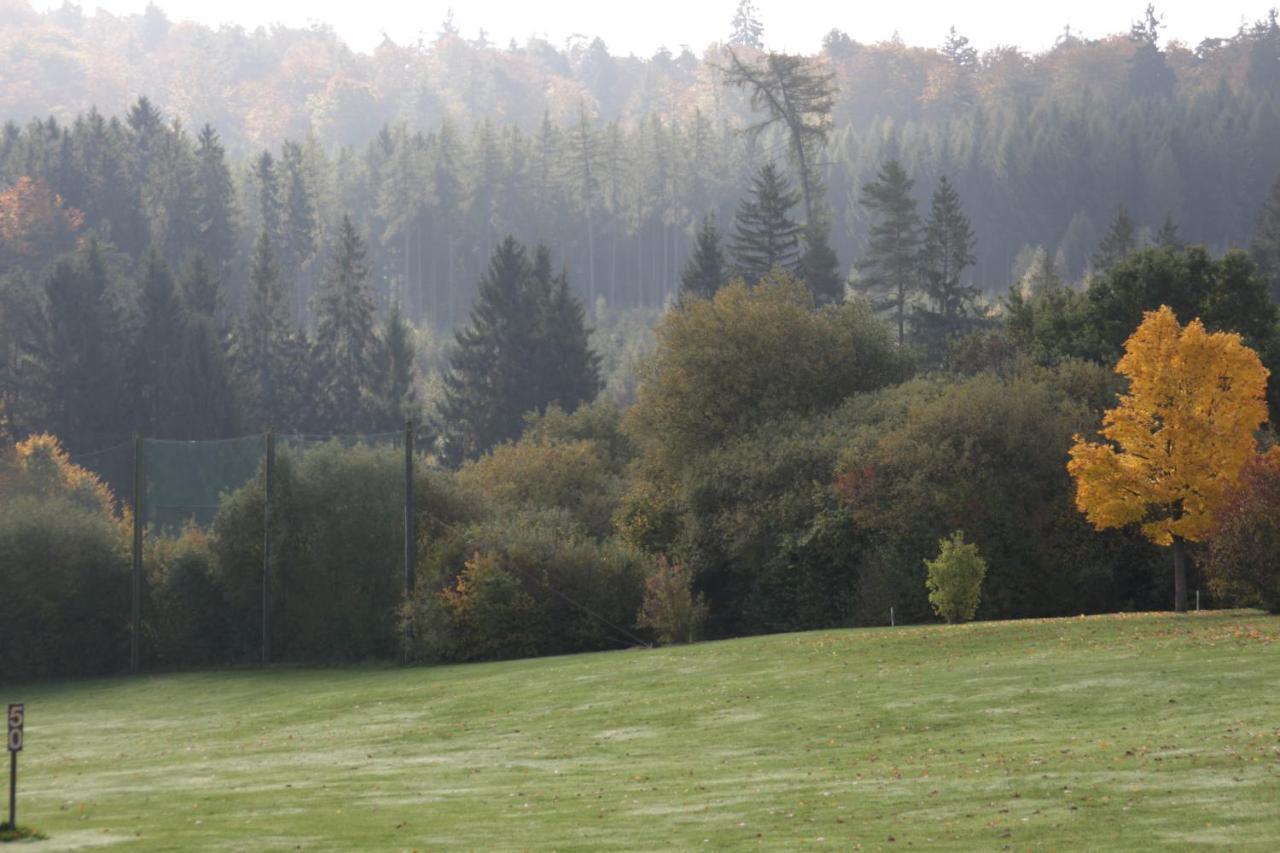 Ferienhaus "Baeren Ecke" Am See Im Bergland 基希海姆 外观 照片