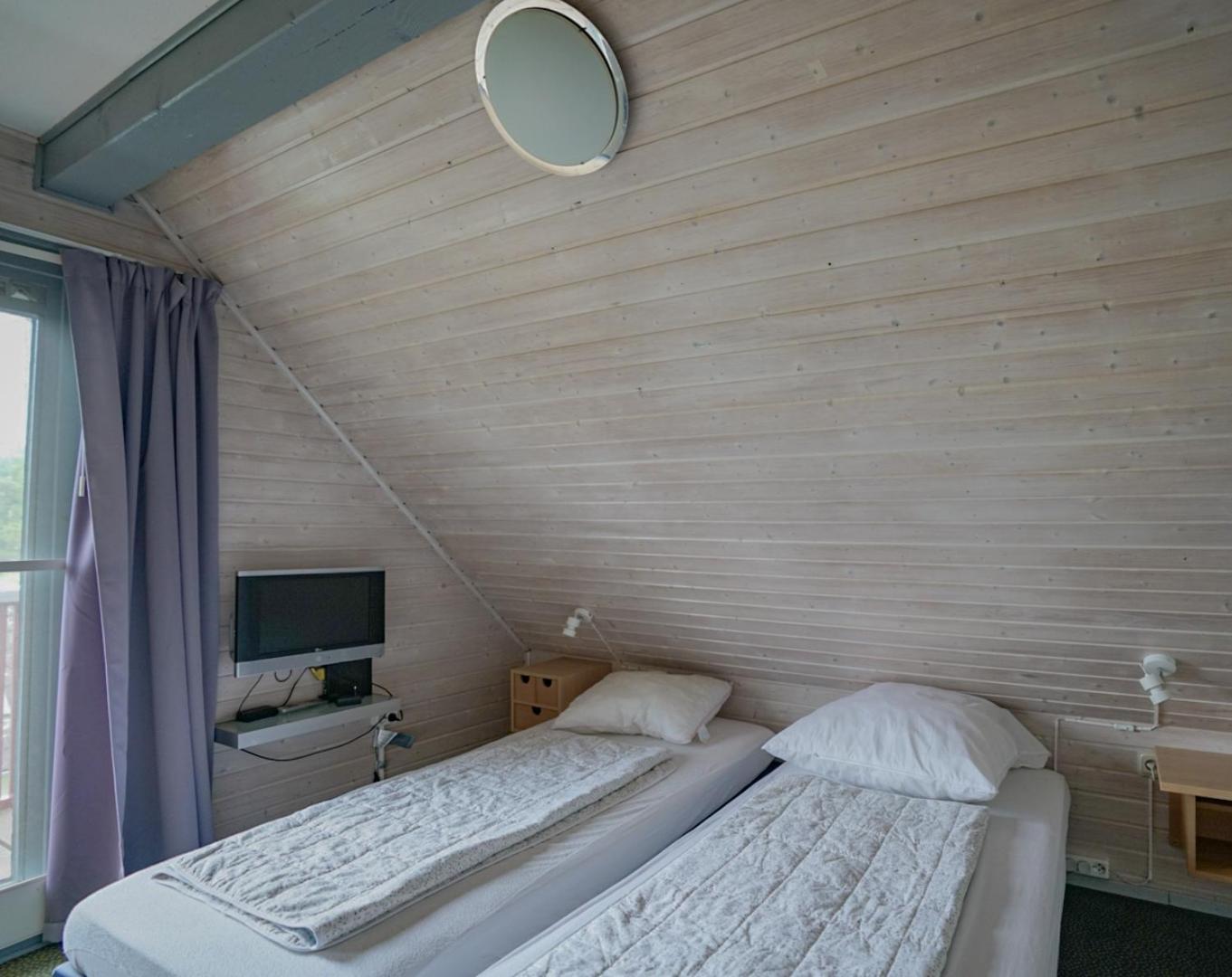 Ferienhaus "Baeren Ecke" Am See Im Bergland 基希海姆 外观 照片